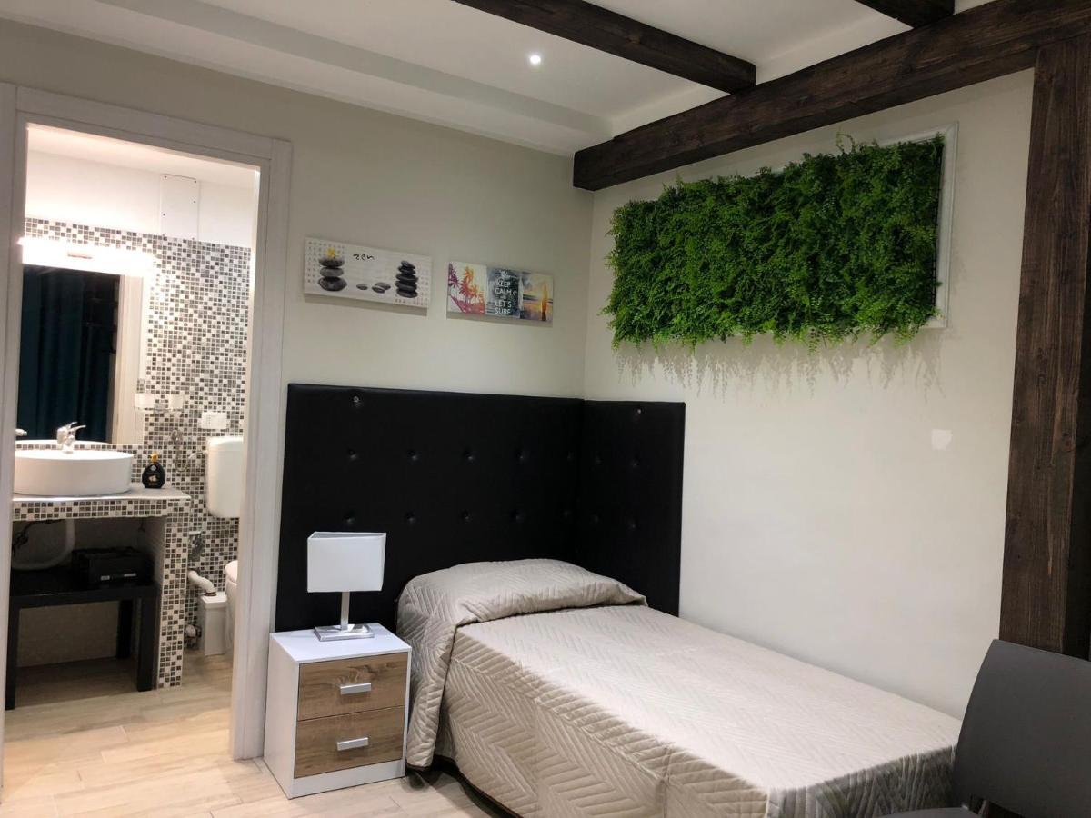 Storico17 Bed & Breakfast คาตาเนีย ภายนอก รูปภาพ