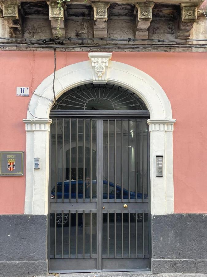 Storico17 Bed & Breakfast คาตาเนีย ภายนอก รูปภาพ