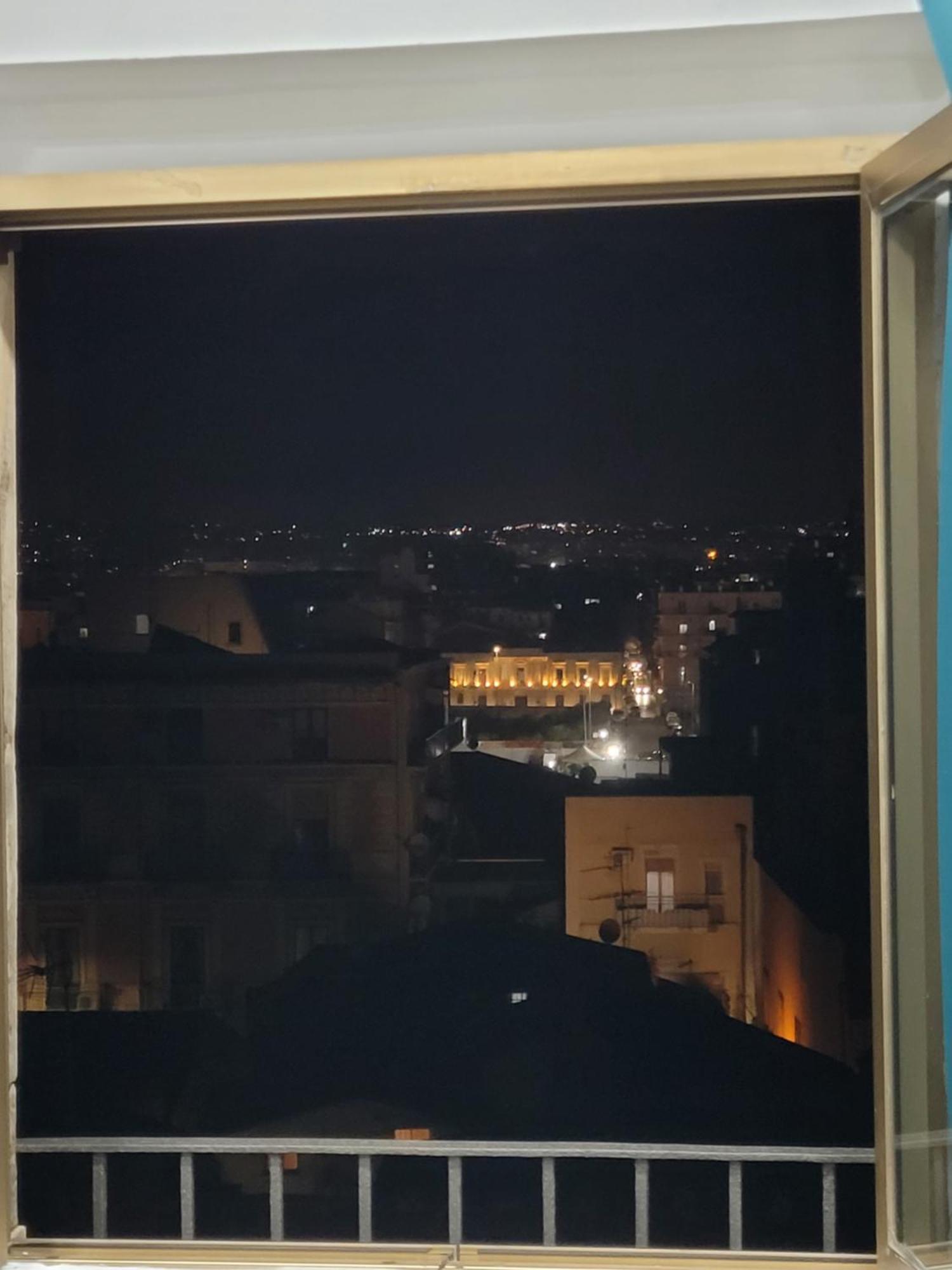 Storico17 Bed & Breakfast คาตาเนีย ภายนอก รูปภาพ